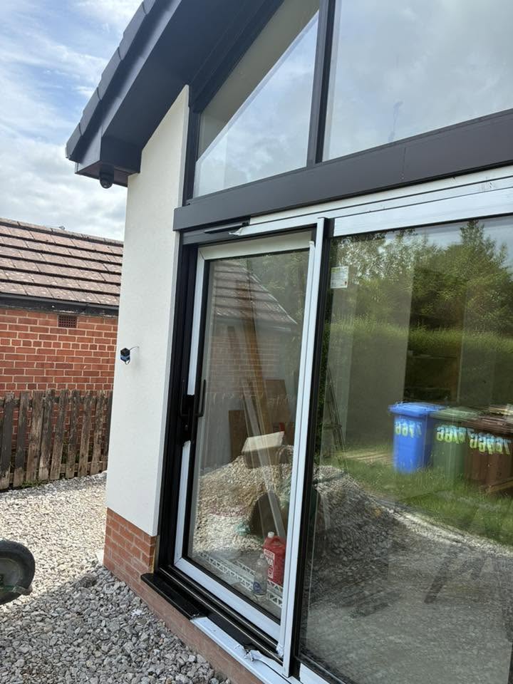 CCVT camera correctly positioned on a domestic property in Manchester